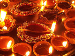 Diwali Diyas: Why Do We Light Them & 5 Cool Diyas To Buy Online